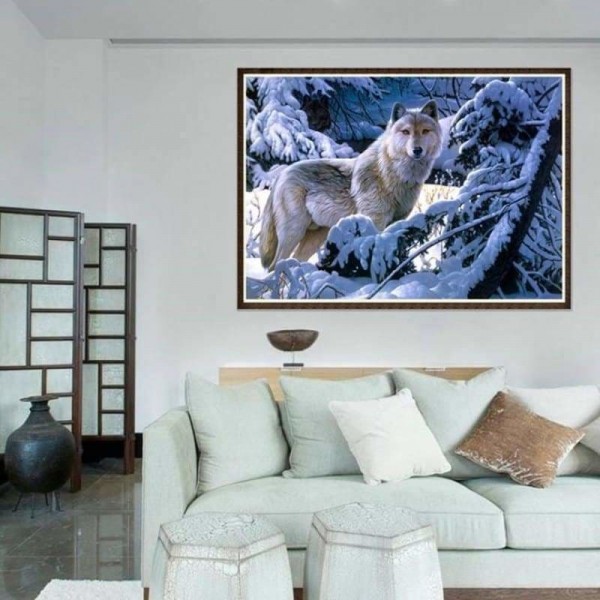 Witte wolf in de sneeuw